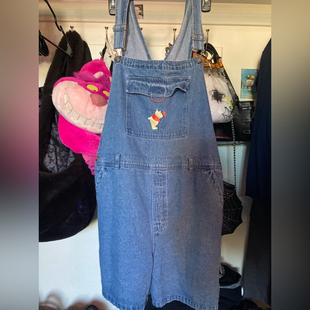 Pooh Bear overalls 🧸
